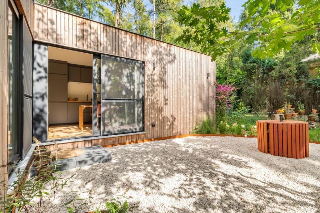 Luxe-Avontuur In Een Romantische Cabin In Het Bos Stekene Eksteriør bilde